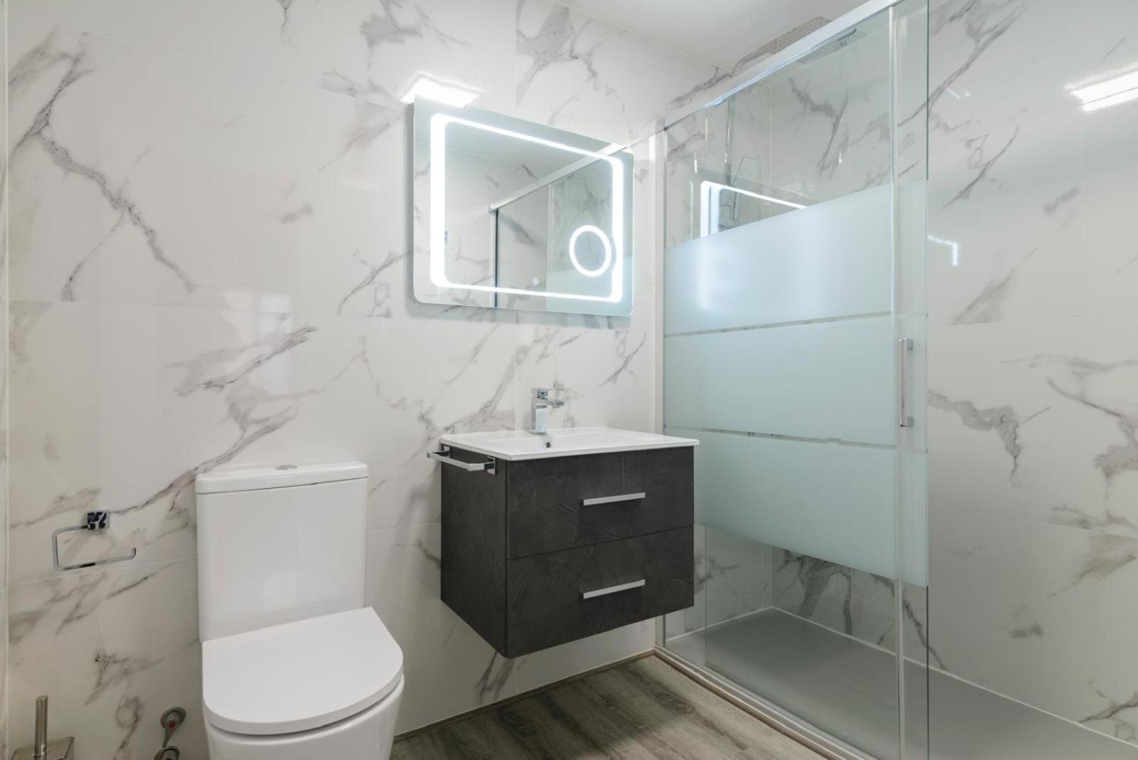Apartamento Primera Linea De Playa フエンヒロラ エクステリア 写真